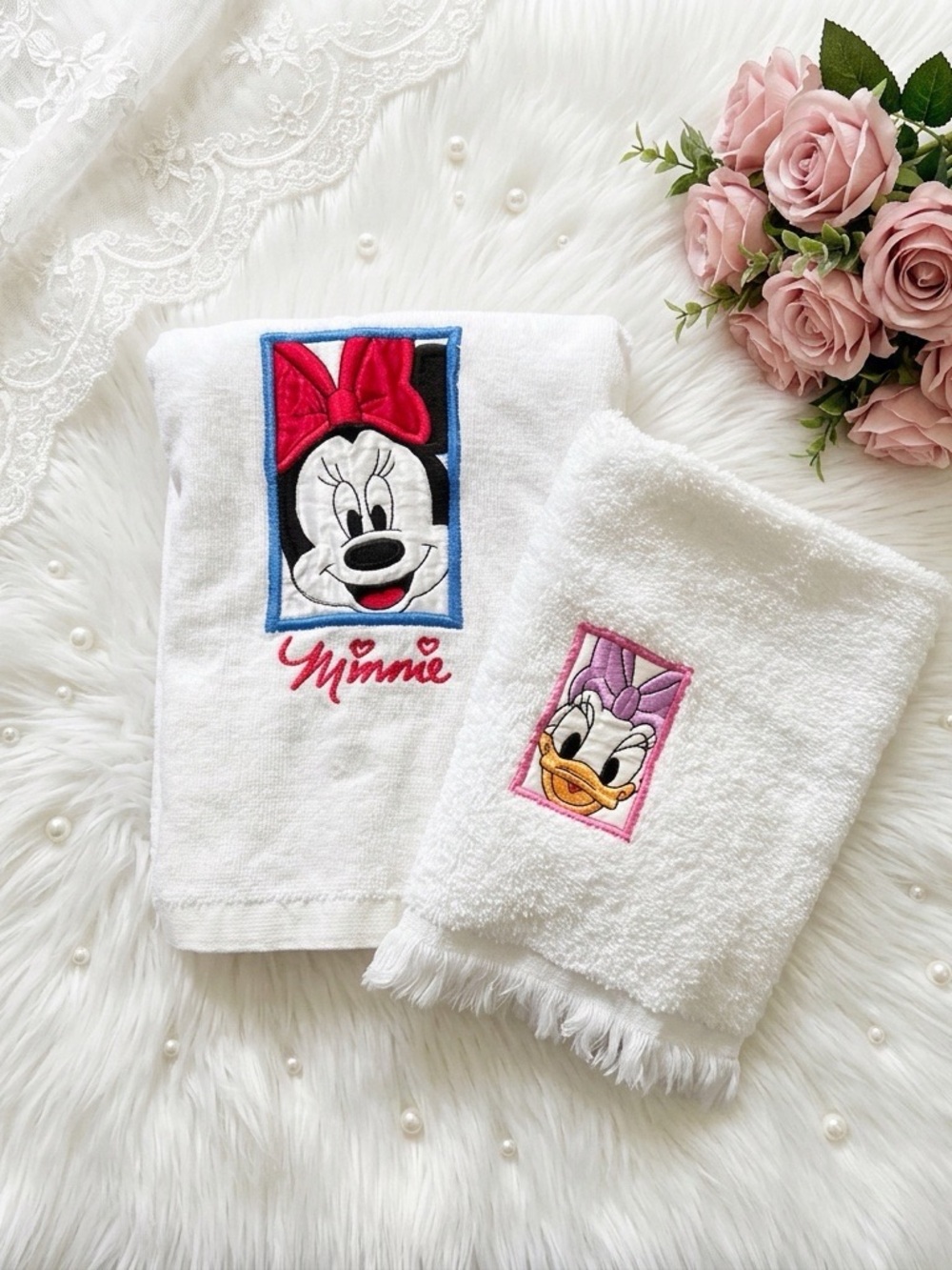 Disney Minnie & Daisy Embroidered Child Bath & Hand Towel Set Vintage 80’s